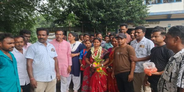 গোঘাটের মান্দারণ পঞ্চায়েতের বোর্ড দখলে বিজেপির