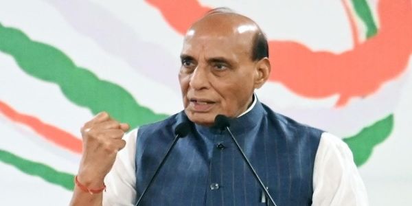 প্রতিরক্ষা উৎপাদন বেড়েছে ৪ গুণ, যা দেশকে আত্মনির্ভরতার পথে এগিয়ে নিয়ে যাচ্ছে : রাজনাথ সিং