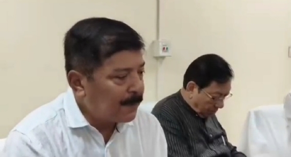 সাংবাদিক সম্মেলনের বক্তব্য রাখেন সুদীপ রায় বর্মন