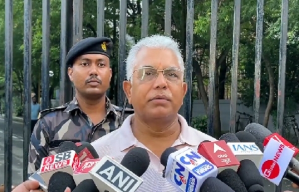 দিলীপ ঘোষ