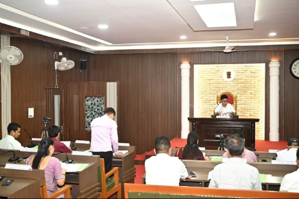 বাজেট পেশ করা হয়েছে