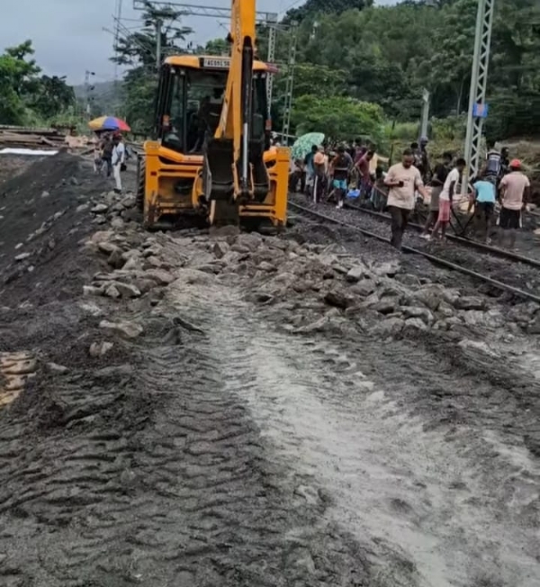 রেল লাইনে নজরদারি