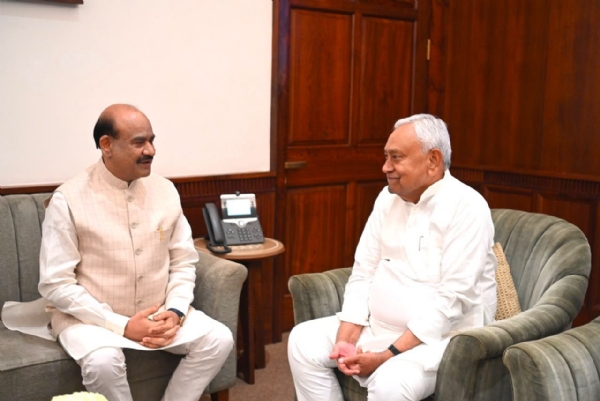 ওম বিড়লার সঙ্গে সাক্ষাৎ জেডিইউ সভাপতি নীতিশ কুমারের