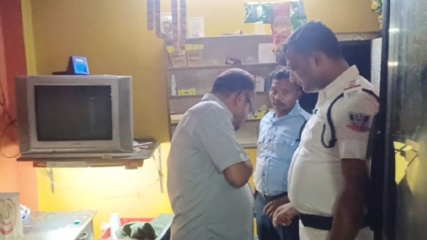 অবৈধ মদ উদ্ধার