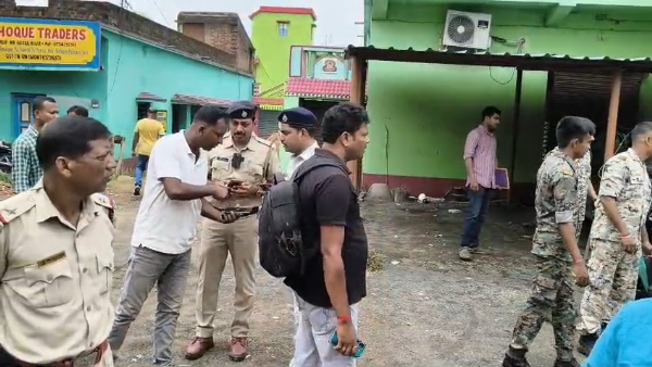 টুলুর শ্যালকের বাড়িতে এসটিএফ