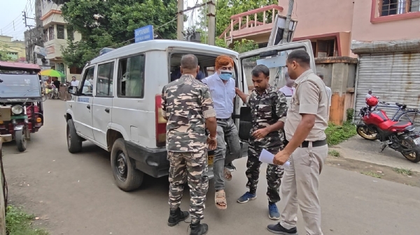 নার্সিং জালিয়াতি কাণ্ডে গ্রেফতার