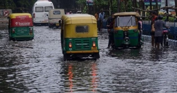 ভুবনেশ্বরে প্রবল বৃষ্টি; জলমগ্ন বহু এলাকা, ব্যাহত স্বাভাবিক জনজীবন