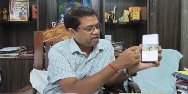 গঙ্গার ভয়াবহ ভাঙনে মালদায় বন্ধ ৯ প্রাথমিক স্কুল, অনিশ্চয়তায় পড়ুয়াদের পঠনপাঠন