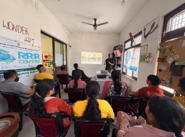 বর্জ্যমুক্ত কাঠুয়া গড়তে জনসাধারণের অংশগ্রহণে জোর