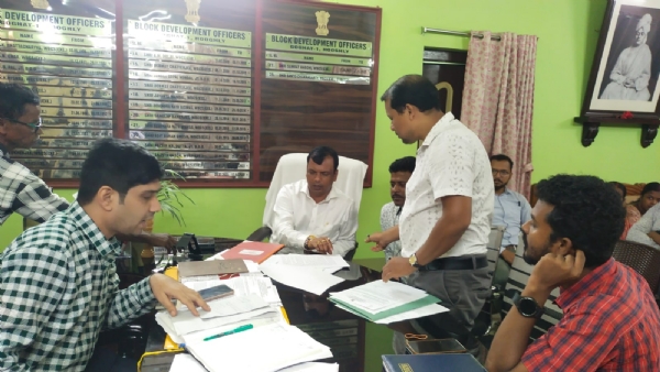 গোঘাটে বিডিও ও আধিকারিকদের সঙ্গে বিধায়কের বিশেষ বৈঠক,