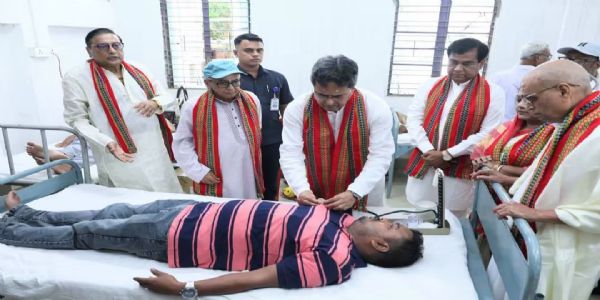 রক্তদানে মানবতার বার্তা মহানাম সেবক সংঘের