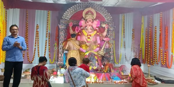 শারদোৎসবের আগেই পাহাড়ে উৎসবের আবহ ১১৫ বছরের জগন্নাথ মন্দিরে পাঁচ দিন ধরে গণেশ বন্দনা, থাকছে মহাপ্রসাদ ও নানা প্রতিযোগিতা
