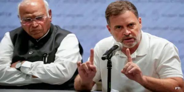বিহারে বন্যায় ক্ষয়ক্ষতি ও প্রাণহানিতে ব্যথিত রাহুল ও খাড়গে