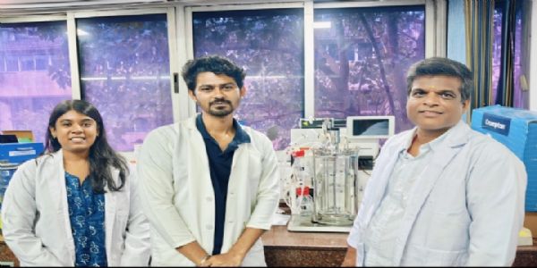 বিষাক্ত রং ভাঙবে ব্যাকটেরিয়া, পথ দেখাচ্ছে আইআইটি গুয়াহাটির গবেষণা টেক্সটাইল বর্জ্যজল শোধনে নতুন সাফল্য, ‘ডাইরেক্ট ব্লু-৬’-এর ৯৮.৫০ শতাংশ অবক্ষয়, তৈরি অ-বিষাক্ত পদার্থ