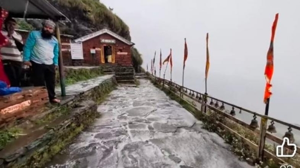 উত্তরাখণ্ডে তুষারপাত, পার্বত্য অঞ্চলে জাঁকিয়ে শীত