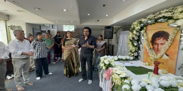 কলকাতায় জুবিন গর্গকে স্মরণ, অসম ভবনে আয়োজিত শ্রদ্ধাঞ্জলি ও প্রার্থনা সভা