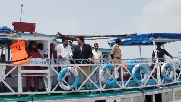 মন্ত্রীদের পরিদর্শন মালদা