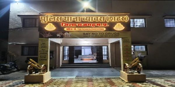 রাজগড়ে ডিভাইডারে ধাক্কা বাইকের, মৃত্যু যুবকের