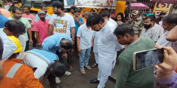 আরামবাগে ‘সেবা সংকল্প অভিযান’, তালতলা বাজারে পরিচ্ছন্নতার বার্তা বিধায়ক হেমন্ত বাগের