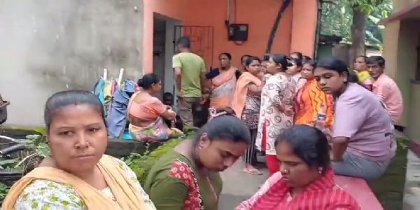 বাড়িতে ঢুকে যুবককে খুন, লুঠের অভিযোগ! বাগুইআটিতে চাঞ্চল্য