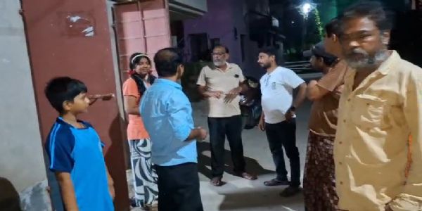 রাতে প্রাক্তন বিজেপি জেলা সভাপতির বাড়িতে একাধিকবার হামলার অভিযোগ, চাঞ্চল্য বর্ধমানে