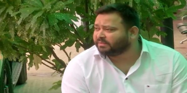প্রধানমন্ত্রীর জন্মদিনে ‘প্রদীপ জ্বালানো’র খরচে তোপ তেজস্বী যাদবের