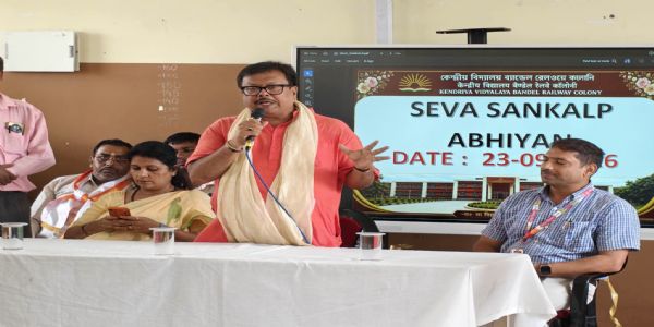 ব্যান্ডেল কেন্দ্রীয় বিদ্যালয়ে ‘সেবা সংকল্প অভিযান’, পরিদর্শনে চুঁচুড়ার বিধায়ক সুবীর নাগ