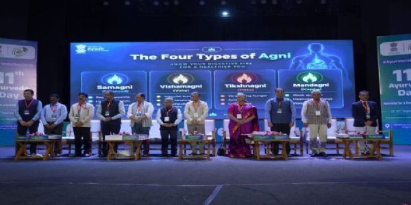 সুস্থ আগামীর দিশারি আয়ুর্বেদ, জীবনযাত্রার রোগ প্রতিরোধে জোর কেন্দ্রীয় আয়ুষ মন্ত্রীর