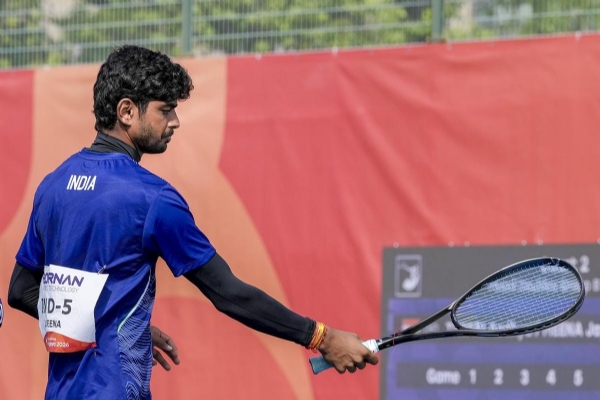 এশিয়ান গেমস ২০২৬: সেমিফাইনালে উঠে সফট টেনিসে ভারতের প্রথম পদক নিশ্চিত করলেন জয় মীনা।