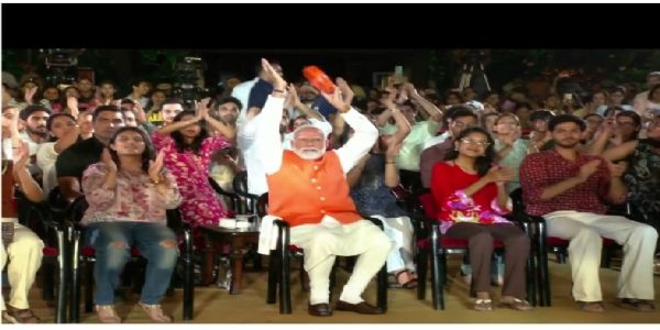 দীনদয়াল জয়ন্তীতে ‘ভজন ক্লাব’-এর বিশেষ আয়োজনে শামিল প্রধানমন্ত্রী মোদী