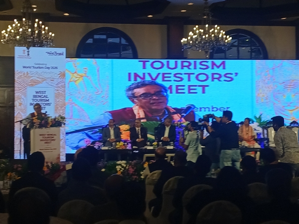 বিশ্ব পর্যটন দিবস উপলক্ষে লগ্নিকারীদের সঙ্গে বৈঠক