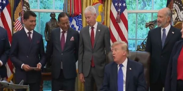 আমেরিকায় মেগা বিনিয়োগ এসারের, আইওয়াতে তৈরি হচ্ছে সুবিশাল ইস্পাত কারখানা : ট্রাম্প