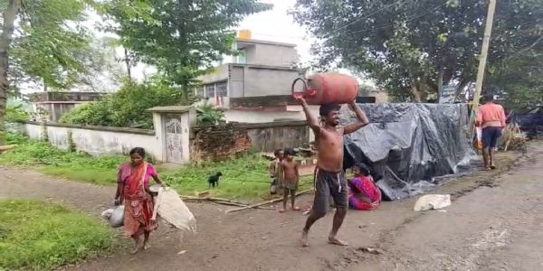 দামোদর তীরবর্তী এলাকায় প্লাবনের আশঙ্কা, শ্রীরামপুর থেকে কোটালপুরে বাসিন্দাদের সতর্ক করলেন দুই বিধায়ক