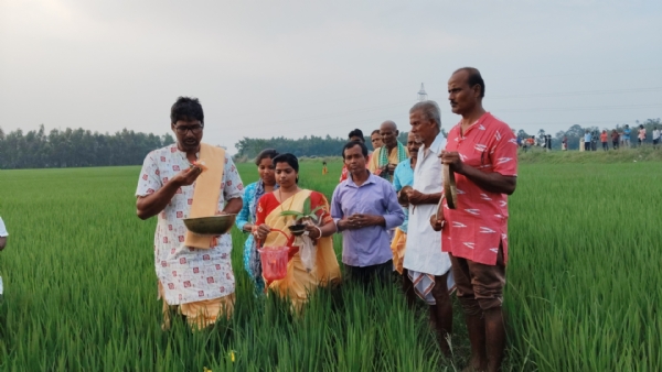 দুর্গা প্রতিমার মাটি উত্তোলন উৎসব