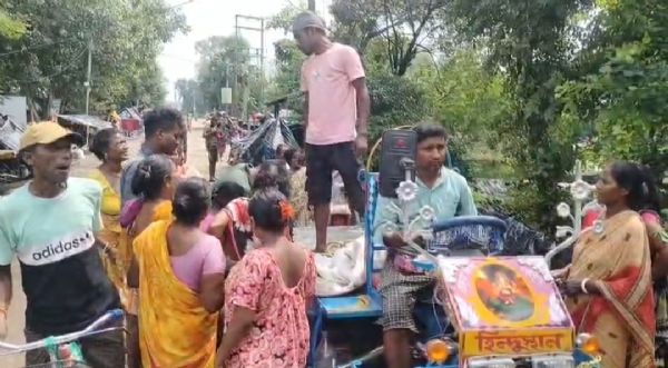 ত্রান সামগ্রিক নিয়ে ক্ষোভ