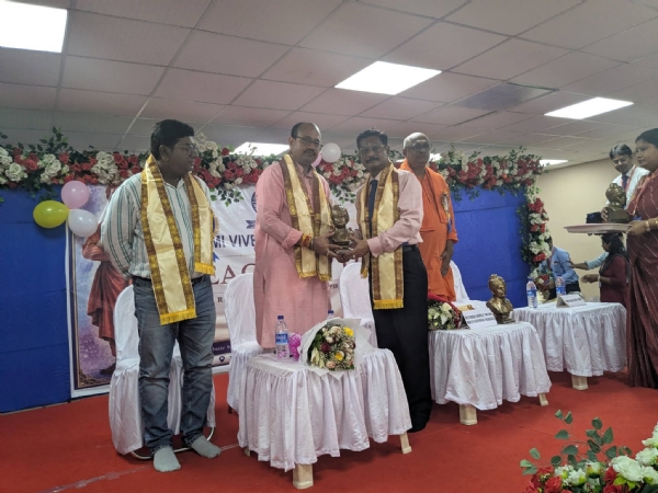বিধায়কের উপস্থিতিতে সিঙ্গুরে শিক্ষক দিবস