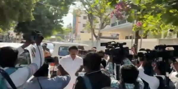 তামিলনাড়ুর প্রাক্তন মন্ত্রীর বাড়িতে দুর্নীতি দমন শাখার অভিযান