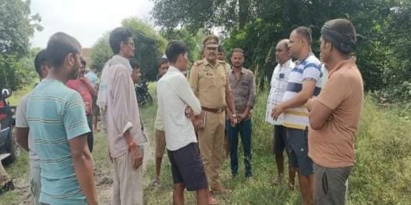 বাগানে গাছ থেকে ঝুলন্ত অবস্থায় ব্যক্তির দেহ উদ্ধার