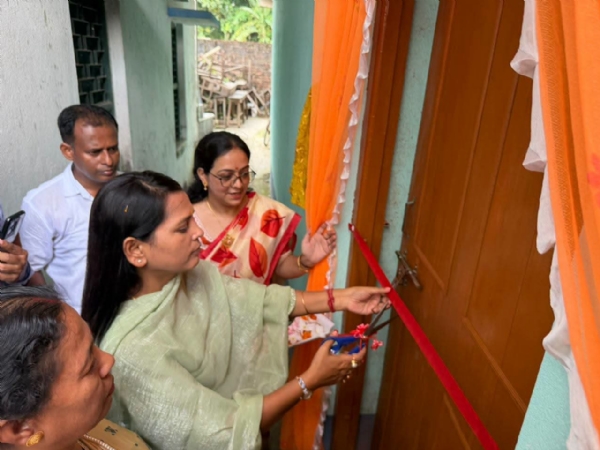 উদ্বোধনী অনুষ্ঠানে সুমনা সরকার