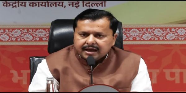 ‘সেবা সংকল্প অভিযান’-এর মাধ্যমে প্রধানমন্ত্রীর ২৫ বছরের জনসেবার যাত্রা মানুষের কাছে পৌঁছে দেবে বিজেপি